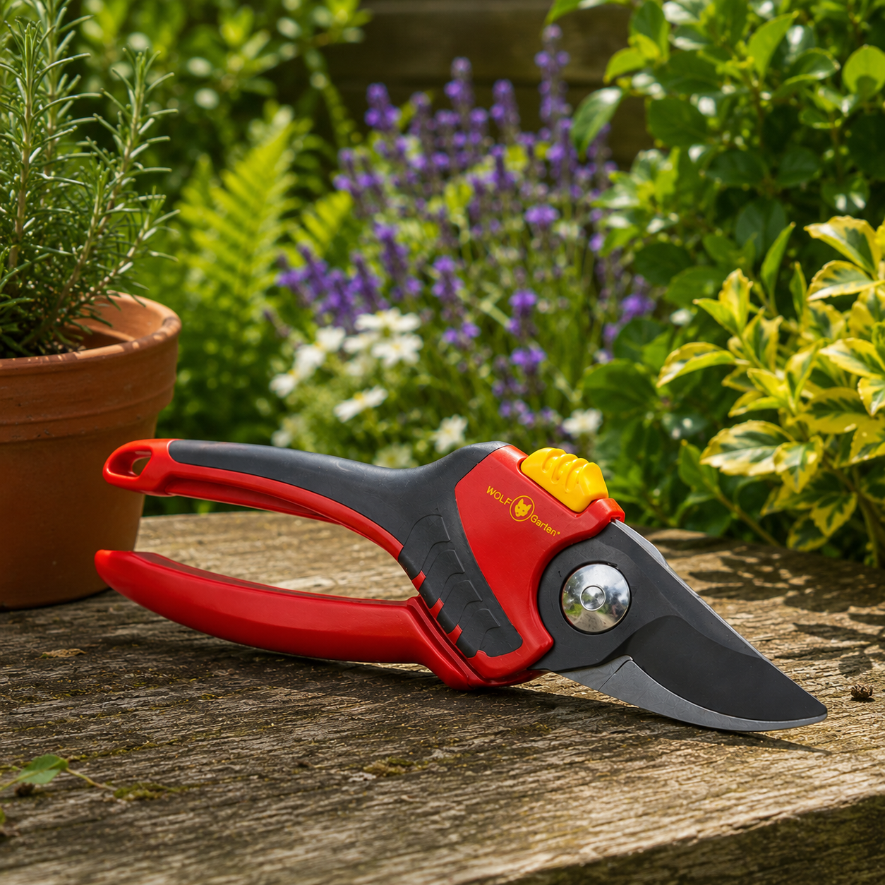Comfort Plus Bypass Secateurs — 15% Off (Added to Your Order)